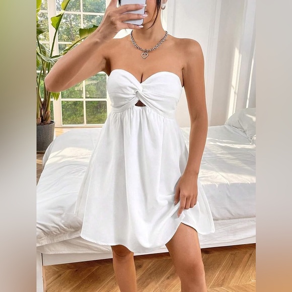 Amazon Dresses & Skirts - Women Summer Dresses Sleeveless White With Pockets. Fits like XL